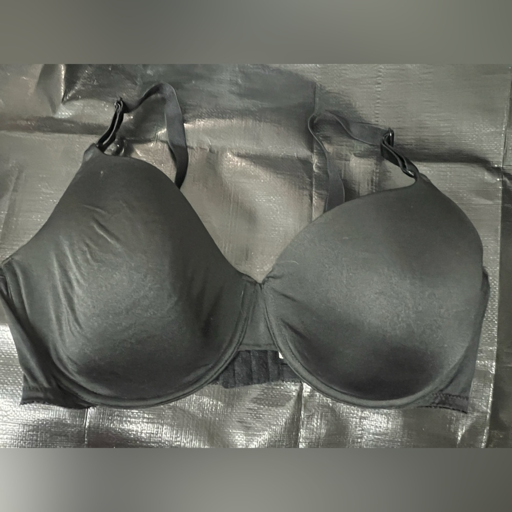 Fruit of the Loom Elegant Black Bra - Wired